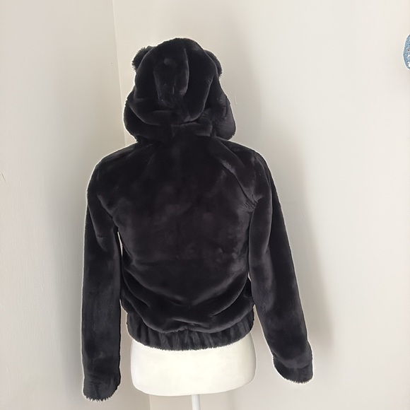 H$M Girls Black Faux Fur Hooded Jacket Size 12 - Picture 4 of 4